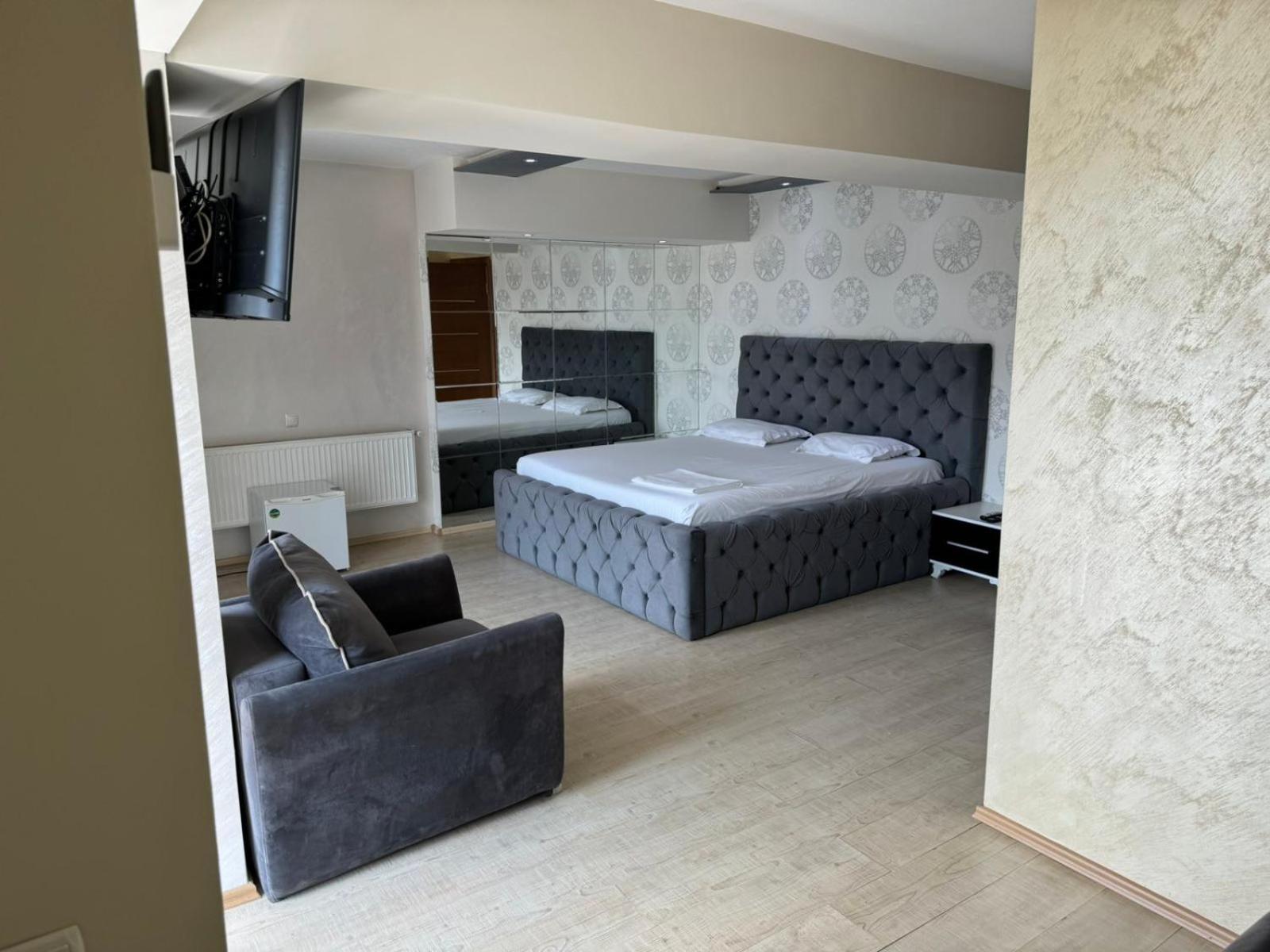Hotel Pashtriku Gjakova Exterior foto